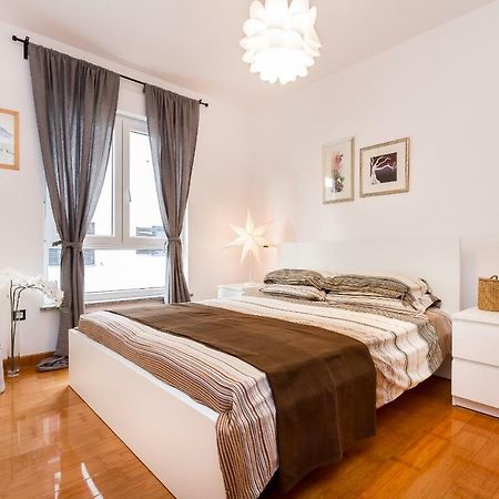 City Stylish Apartment Póla Kültér fotó