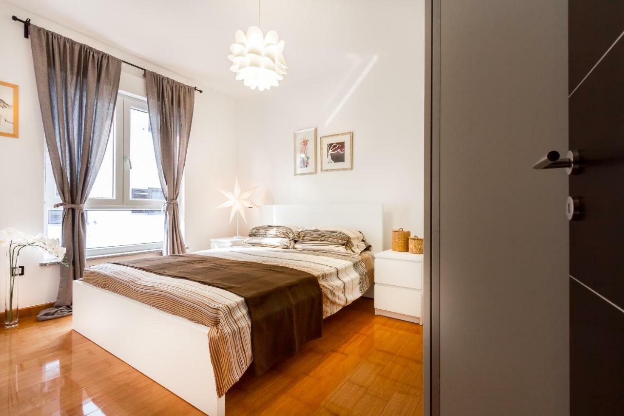 City Stylish Apartment Póla Kültér fotó