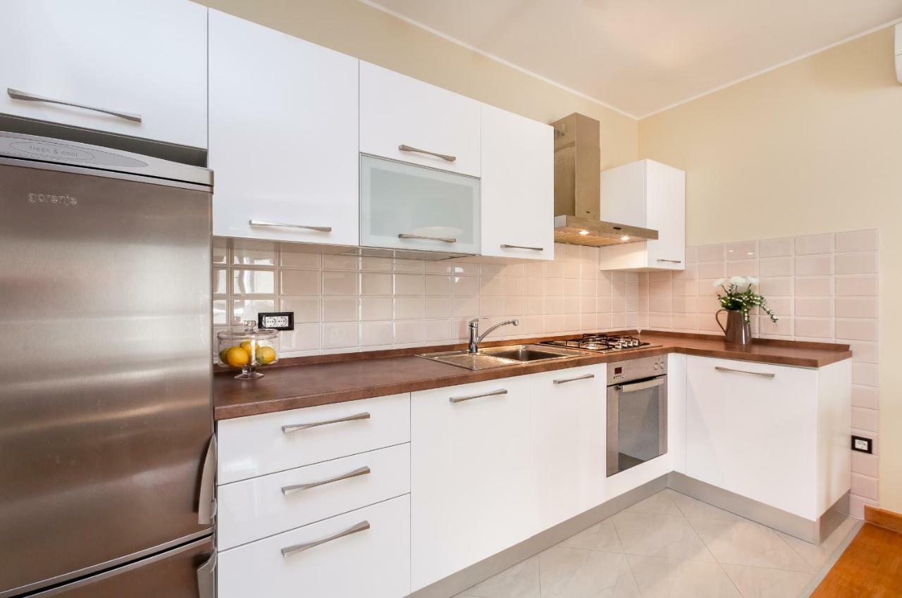 City Stylish Apartment Póla Kültér fotó